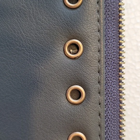 Wallet - Picture 2 of 7